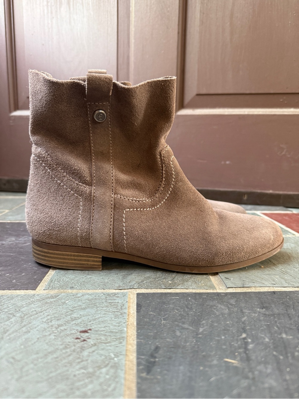 Frye & Co Sarah Shortie Ankle Boots in Taupe Suede
